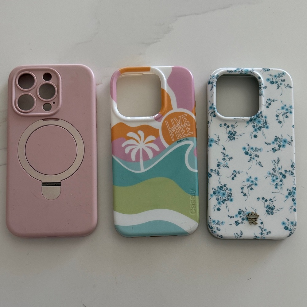 3 IPhone 15 Pro cases